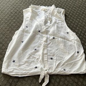 Cloth & Stone - White Sleeveless Button Up with Navy Star Detail - Tied - Size M